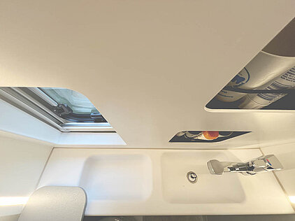 Weinsberg Wohnmobil Badwand gerade machen Weinsberg Wohnmobil Badwand gerade machen